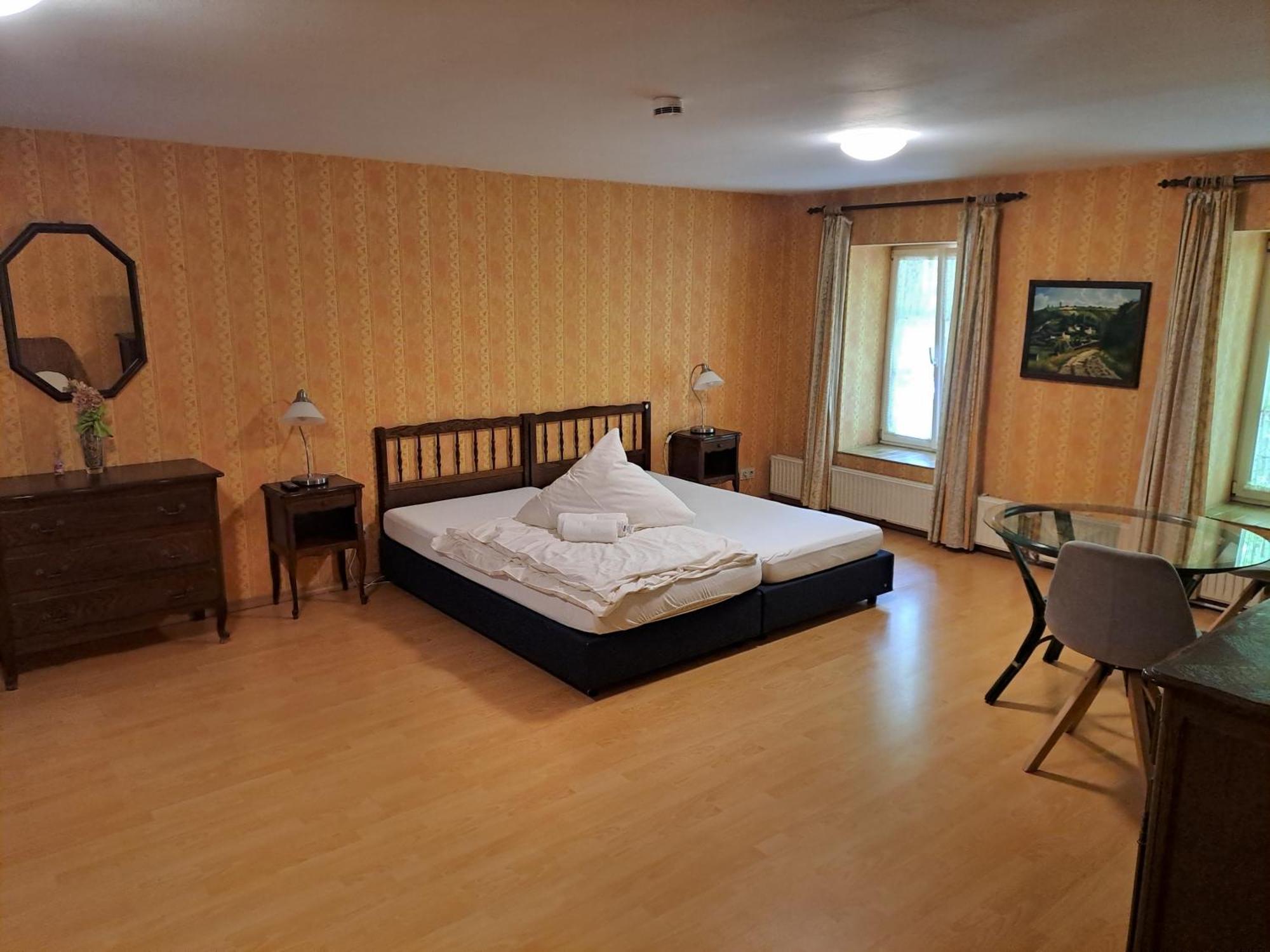 Hotel Restaurant El Greco Bei Der Taffingsmuehle Саарлуис Номер фото